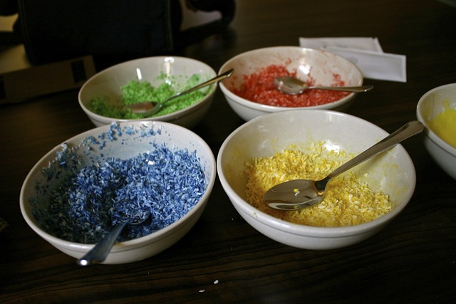 Farby spożywcze w kuchni - koloruj swoje potrawy kreatywnie